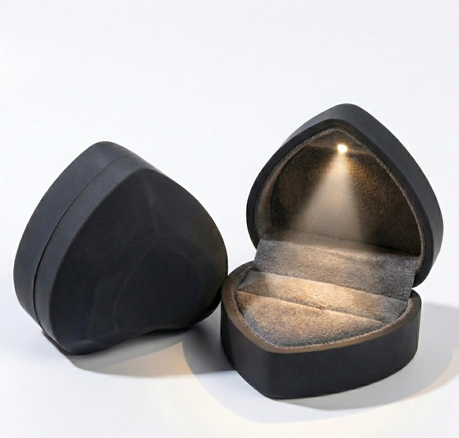 🎁 Free Heart-Shaped Velvet Gift Box Upgrade